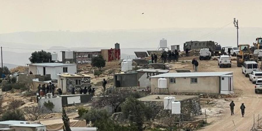 الاحتلال يعلن قرية خلة الضبع بمسافر يطا "منطقة عسكرية مغلقة"