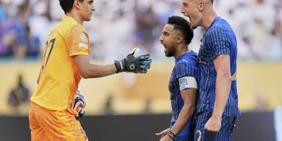 بالوقت القاتل.. بونو ينقذ الهلال من الهزيمة أمام ريال مدريد بتصديه لركلة جزاء