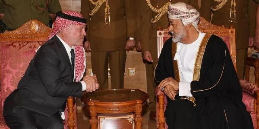 ملك الأردن وسلطان عُمان يبحثان سبل التهدئة ووقف الحرب على غزة