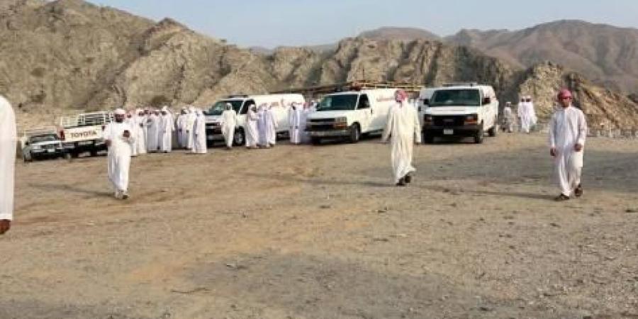 تشييع 3 مواطنين قضوا في حادث مروع بعُمان