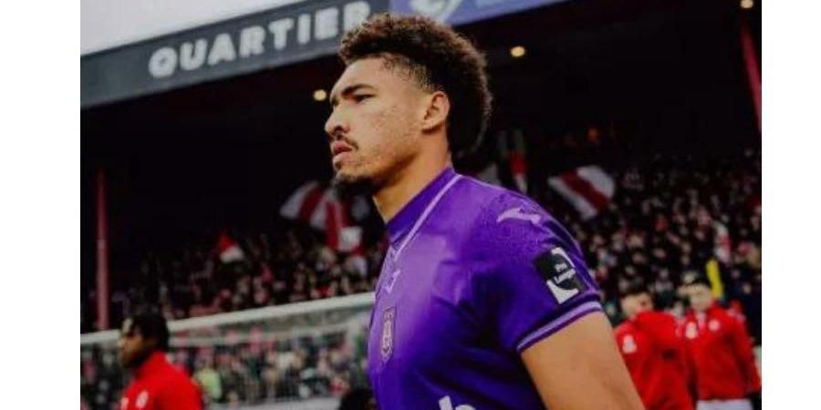 الوصل يضم المدافع أدرييلسون من ليون الفرنسي