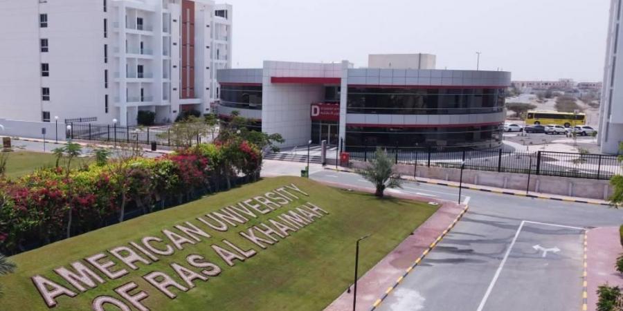 محطات توليد الطاقة بالتوربينات تقلل انبعاثات ثاني أكسيد الكربون