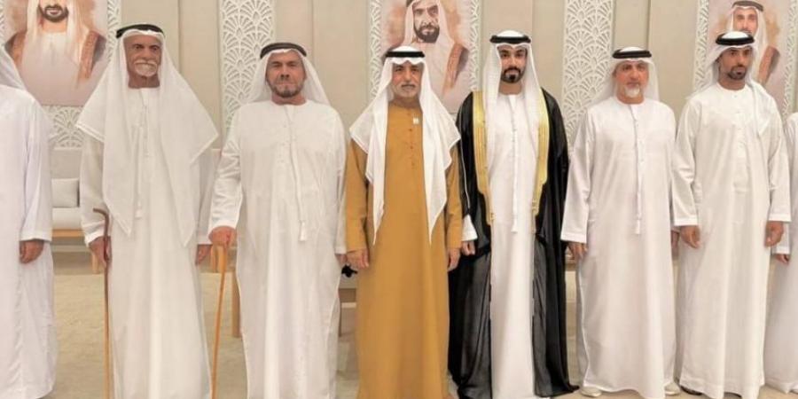 نهيان بن مبارك يحضر أفراح الكعبي في العين
