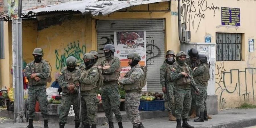 مسلحون يقتلون 14 مدنياً في الإكوادور
