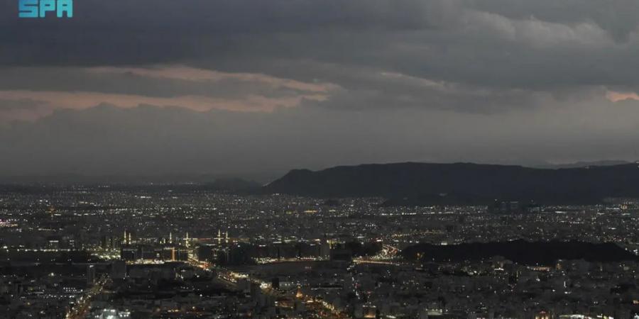 المدينة
      المنورة
      منارة
      لحفظ
      اللغة
      العربية
      وصونها