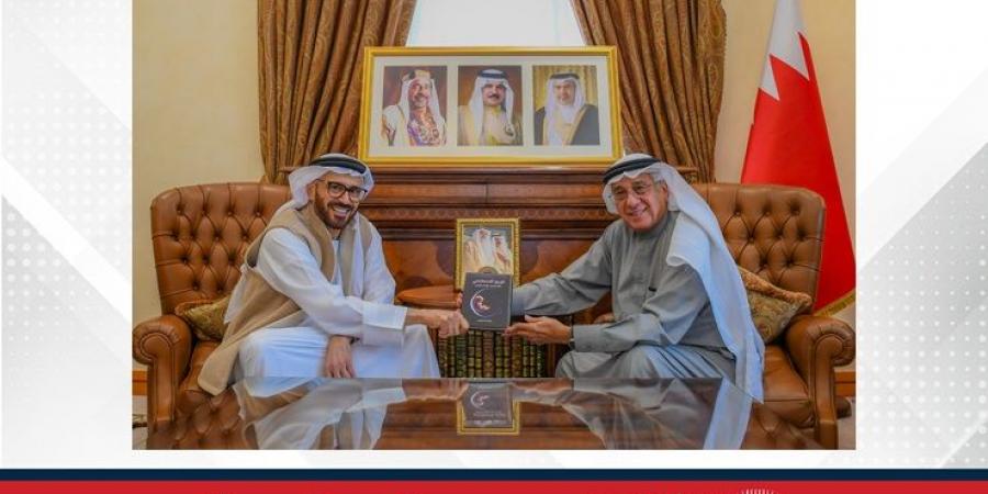 مستشار
      جلالة
      الملك
      لشؤون
      الإعلام
      يستقبل
      نائب
      رئيس
      مجلس
      أمناء
      مركز
      الإمارات
      للدراسات
      والبحوث
      الاستراتيجية