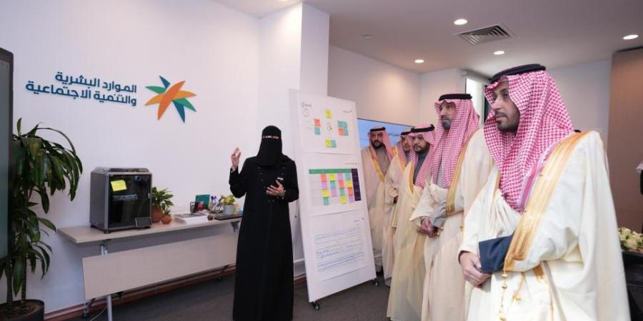 الراجحي
      يُدشّن
      مشروع
      الغرف
      الإبداعية
      في
      الجهات
      الحكومية