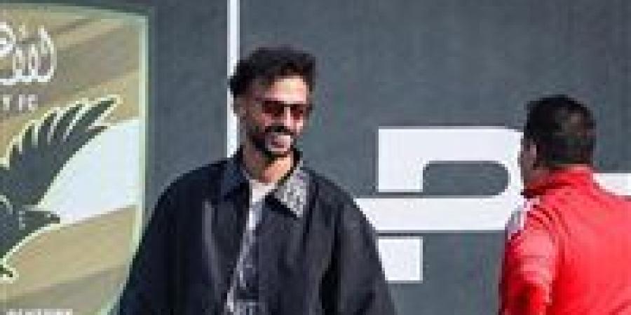 طبيب
      الأهلي:
      أحمد
      عبد
      القادر
      ينفذ
      المرحلة
      الأخيرة
      من
      برنامجه
      التأهيلي