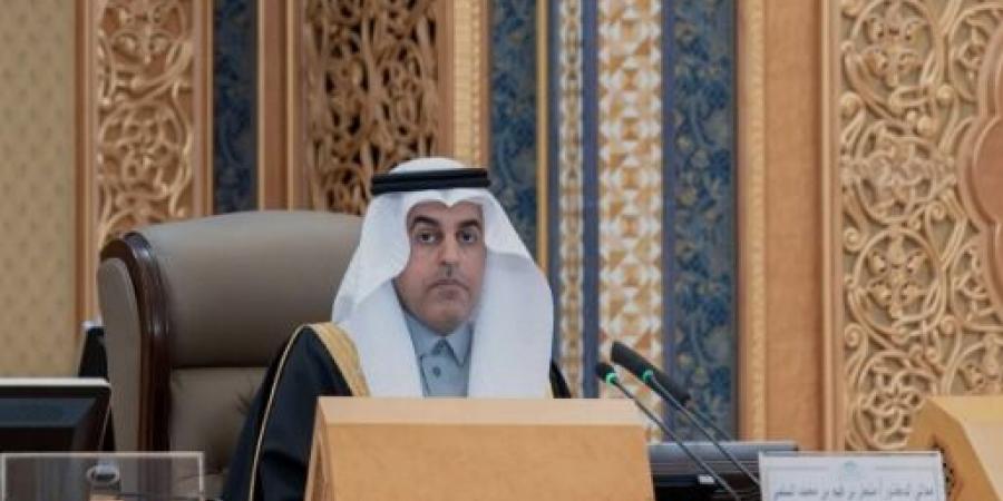 “الشورى”
      يطالب
      جامعة
      الجوف
      بمراجعة
      سياسات
      القبول
      للمتقدمين