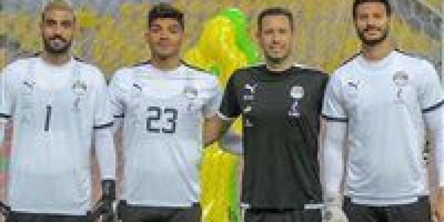 خلاف
      قديم
      يحرم
      أحمد
      الشناوي
      من
      المشاركة
      أساسياً
      مع
      منتخب
      مصر
      تحت
      قيادة
      حسام
      حسن