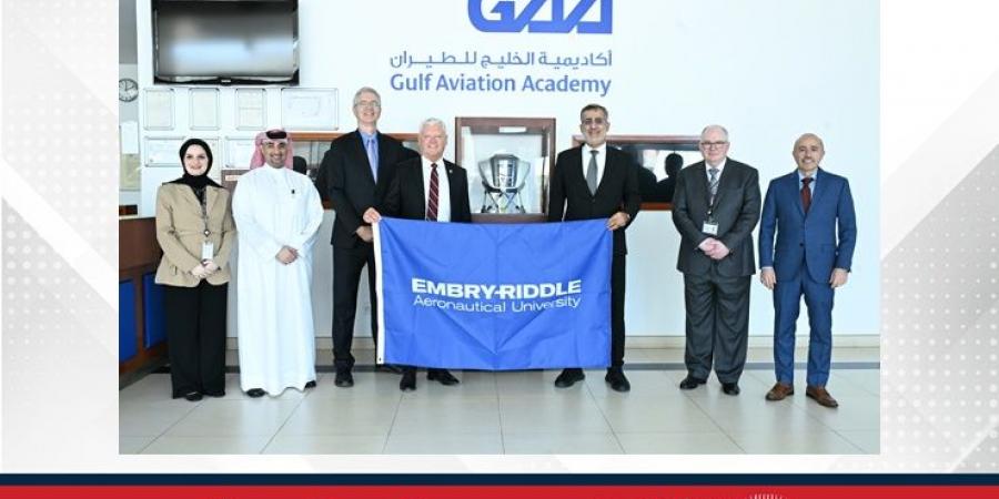 أكاديمية
      الخليج
      للطيران
      تطلق
      برنامج
      اللغة
      الإنجليزية
      للطيران
      بالتعاون
      مع
      جامعة
      إمبري
      ريدل