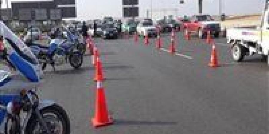 تحويلات
      مرورية
      جزئية
      لكوبرى
      قصر
      النيل
      بالقاهرة
      لتنفيذ
      أعمال
      الصيانة