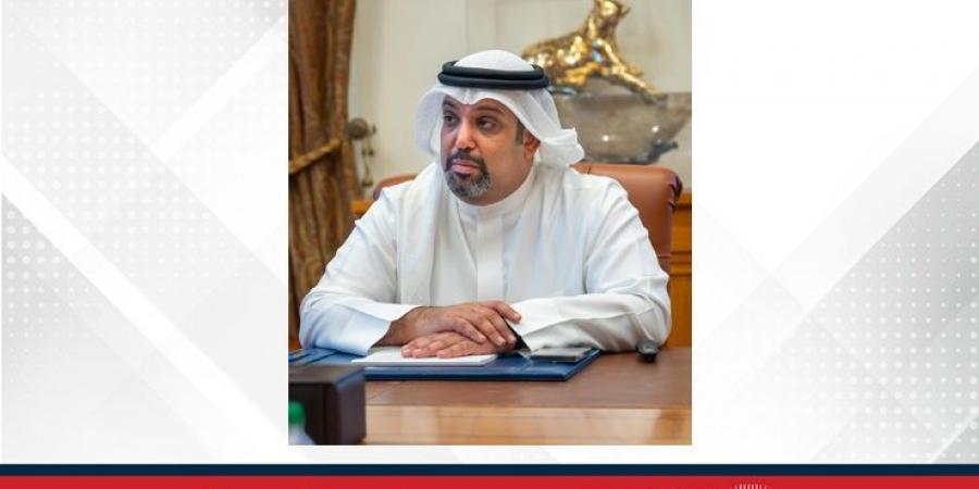 لدى لقائه رئيس غرفة تجارة وصناعة البحرين... معالي وزير المالية والاقتصاد الوطني يؤكد الحرص على تعزيز آفاق التنمية الاقتصادية بما يرفد المسيرة التنموية الشاملة