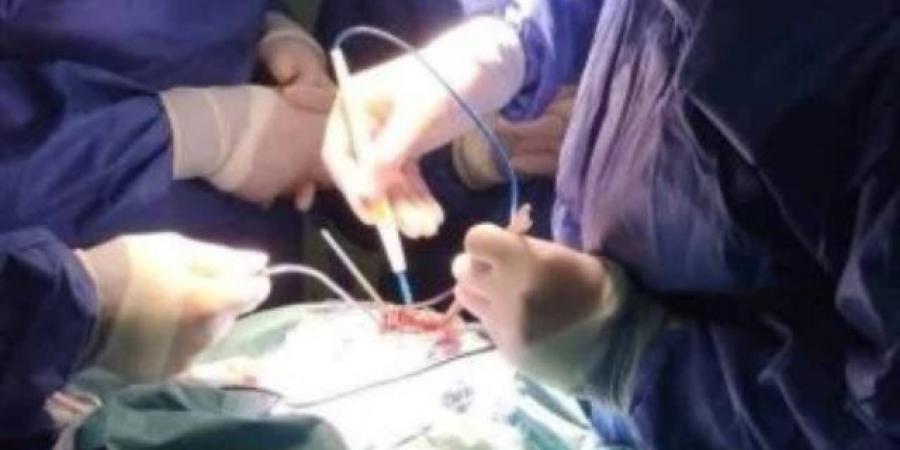 الطفل عمر أبو يوسف.. 9 أشهر من الألم والمعاناة وسط نقص حاد في العلاج بغزة