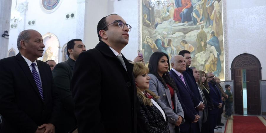 نيابةً عن محافظ الإسماعيلية.. نائب المحافظ يشهد قداس عيد الميلاد المجيد بمطرانية الأقباط الأرثوذكس بالشيخ زايد