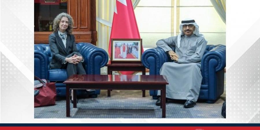 وزير التربية والتعليم يستقبل وفدًا من جامعة بوسطن الأمريكية