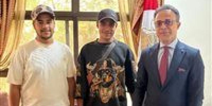 السفارة المصرية في مالي تنقذ مواطنين عالقين في منطقة نائية