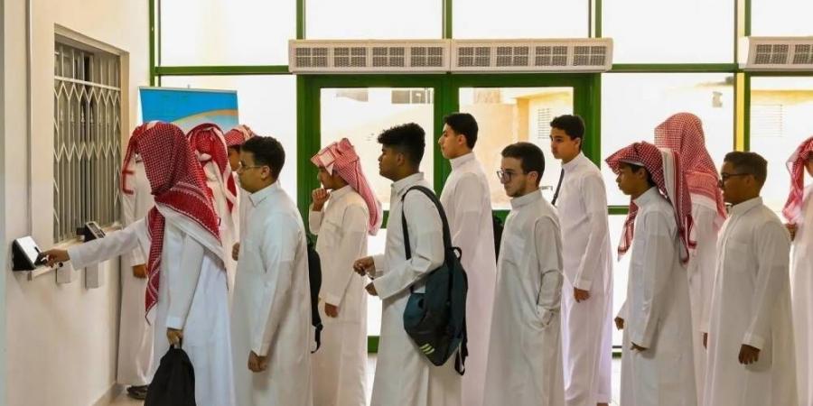 إعلان لمواعيد الدراسة في رمضان وإجازة مسبقة بـ4 مدن