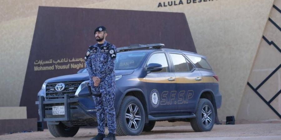 قوات الأمن والحماية تنفذ مهامها في بطولة العُلا لبولو الصحراء