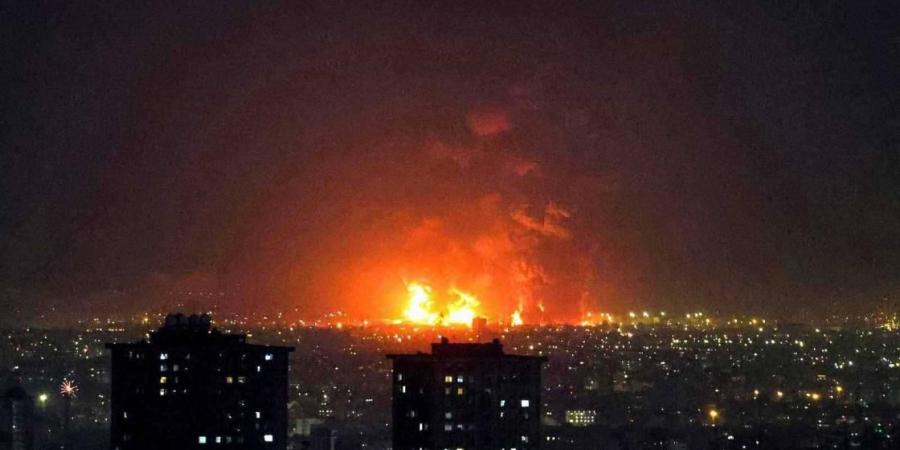 سلسلة انفجارات قوية في طهران قبيل خطاب ترامب عن إيران