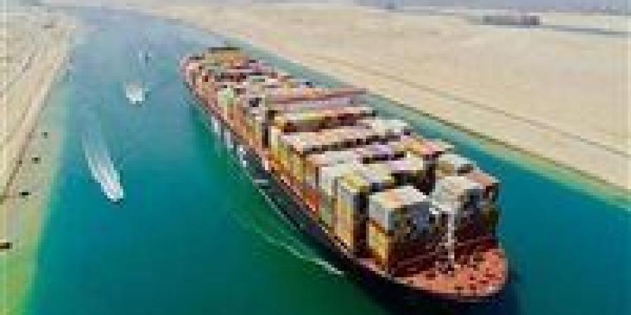 قرار رئاسي بتعيين نواب المنطقة الاقتصادية لقناة السويس