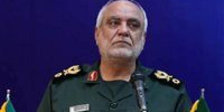 الحرس الثوري الإيراني يعلن استشهاد رئيس منظمة الاستخبارات اللواء مجيد خادمي