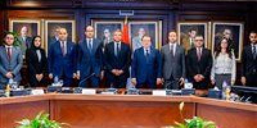 محافظ البنك المركزي والمجلس الأعلى للإعلام يوقعان بروتوكول لتعزيز المحتوى الرقمي المصرفي