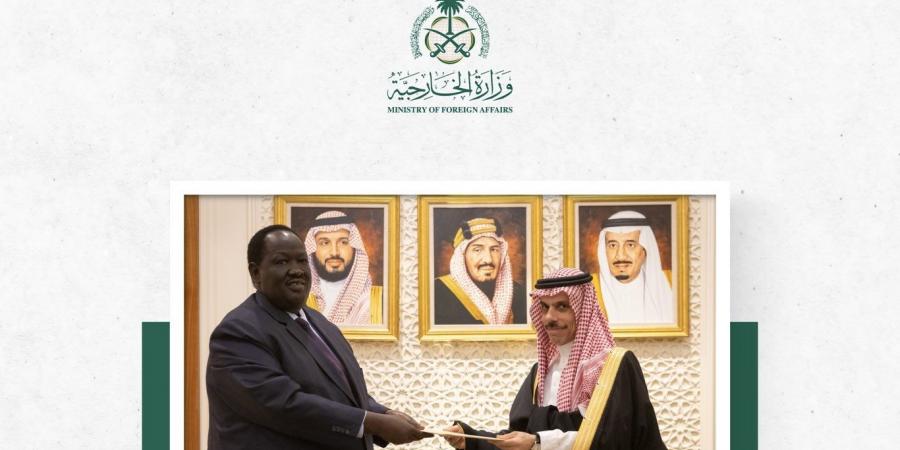 ولي العهد يتلقى رسالة خطية من رئيس جمهورية جنوب السودان