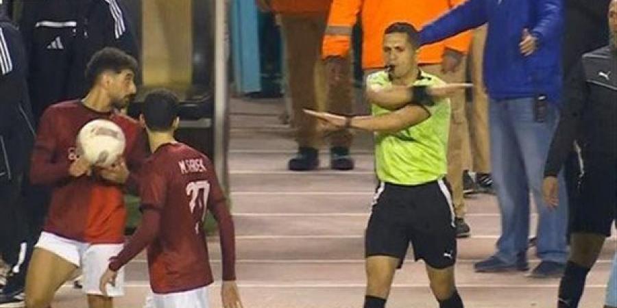 الأهلي
      ينفي
      سعيه
      لفصل
      لجنة
      الحكام
      عن
      اتحاد
      الكرة
      ويؤكد:
      مجرد
      ضغط
      لتحسين
      المنظومة