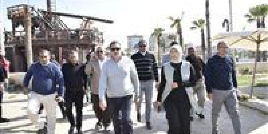 استعدادات
      مكثفة
      ببورسعيد
      لاستقبال
      أعياد
      الربيع
      وشم
      النسيم