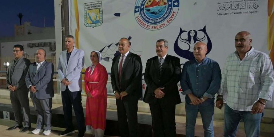 بحضور
      محافظ
      جنوب
      سيناء
      مصر
      تكتسح
      مونديال
      السباحة
      بالزعانف
      بـ39
      ميدالية