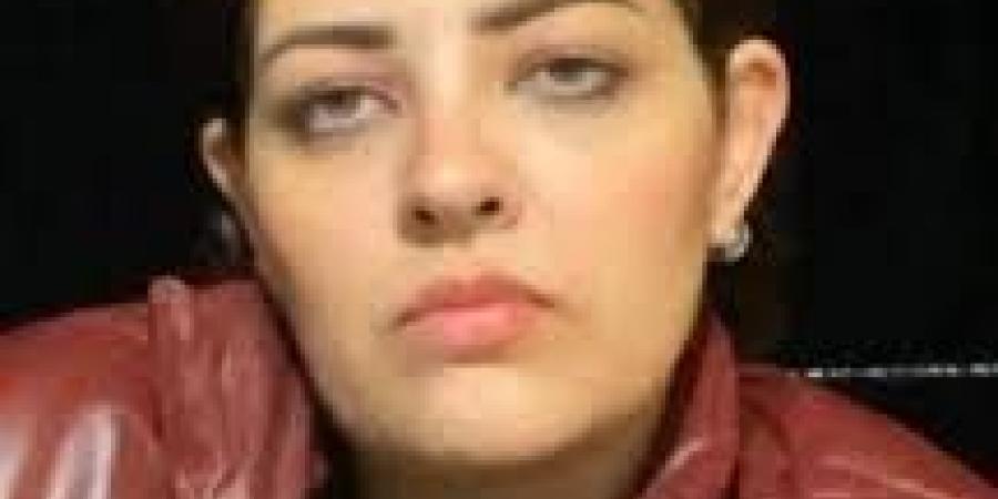 مروة
      صبري
      معلقة
      على
      واقعة
      بسنت
      سليمان:
      اسمحوا
      لايف
      الانتحـ
      ـار
      حفاظا
      على
      نفسية
      ولادها