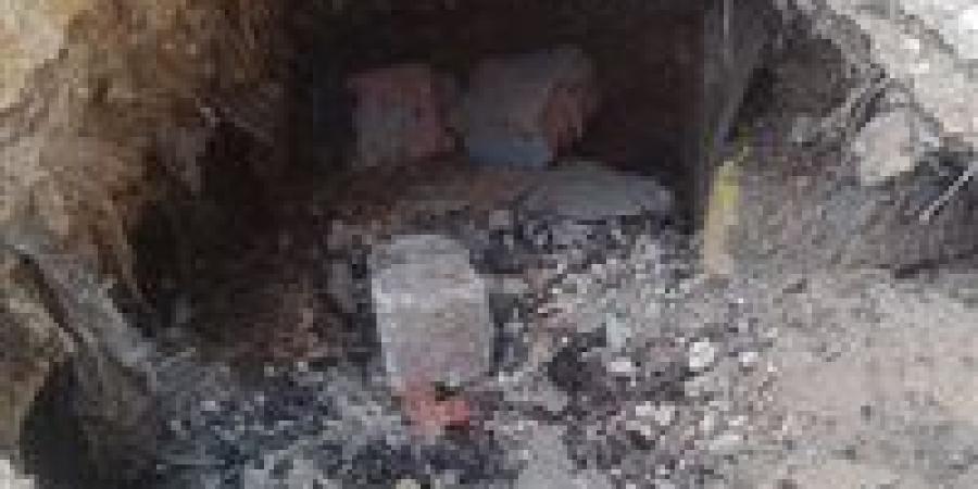 هبوط
      أرضي
      محدود
      في
      دفنو
      بإطسا
      يثير
      القلق..
      وتحرك
      عاجل
      لفحص
      المرافق
      وتأمين
      الأهالي