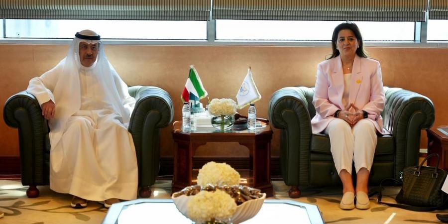 الفارس والمسعد يبحثان تعزيز التعاون لترسيخ الشفافية ومكافحة الفساد