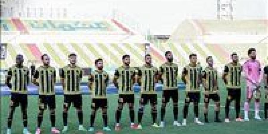 التشكيل
      الرسمي
      لفريق
      المقاولون
      العرب
      أمام
      البنك
      الأهلي
      في
      الدوري
      الممتاز