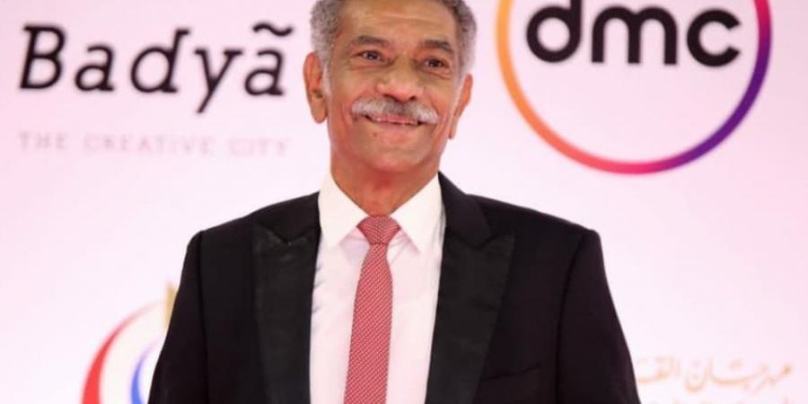 الموت
      يفجع
      سيد
      رجب
      في
      والد
      زوجته..
      وهذا
      موعد
      الجنازة