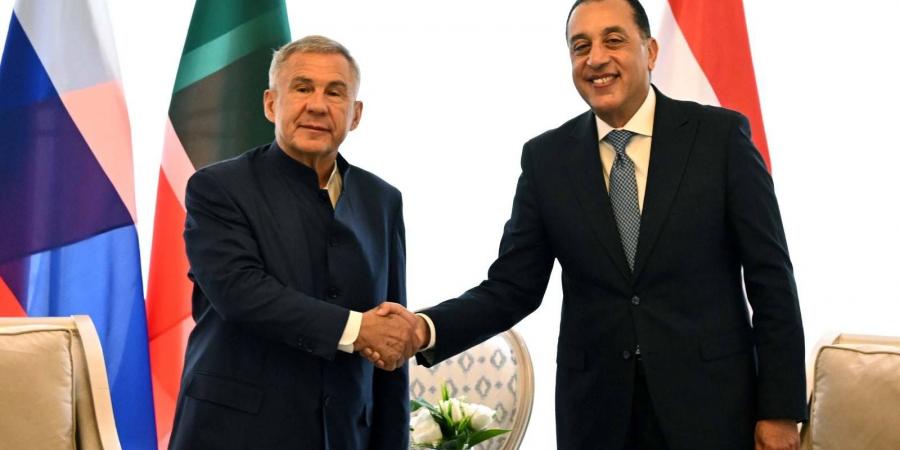 رئيس
      الوزراء
      من
      العاصمة
      الجديدة:
      نعمل
      على
      دفع
      الشراكة
      الصناعية
      والاستثمارية
      مع
      تتارستان