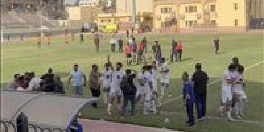 الداخلية
      يسقط
      القناة
      وفوز
      السكة
      الحديد
      وبروكسي
      ومالية
      كفر
      الزيات
      بدوري
      المحترفين