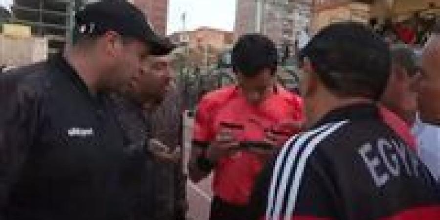 أزمات
      التحكيم
      تضرب
      دوري
      المحترفين..
      قرار
      متضارب
      من
      الحكم
      عبدالعزيز
      السيد
      يؤدي
      إلي
      ازمة
      في
      لقاء
      طنطا
      ووي