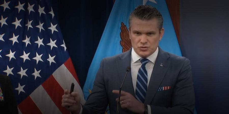 وزير
      الحرب
      الأمريكي:
      لن
      يتمكن
      الحرس
      الثوري
      الإيراني
      من
      إعادة
      بناء
      قدراته
      مرة
      أخرى