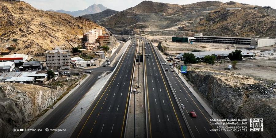 الدائري الثالث بمكة المكرمة.. تنفيذ مستمر لتعزيز الربط المروري بطول 30 كيلومتراً