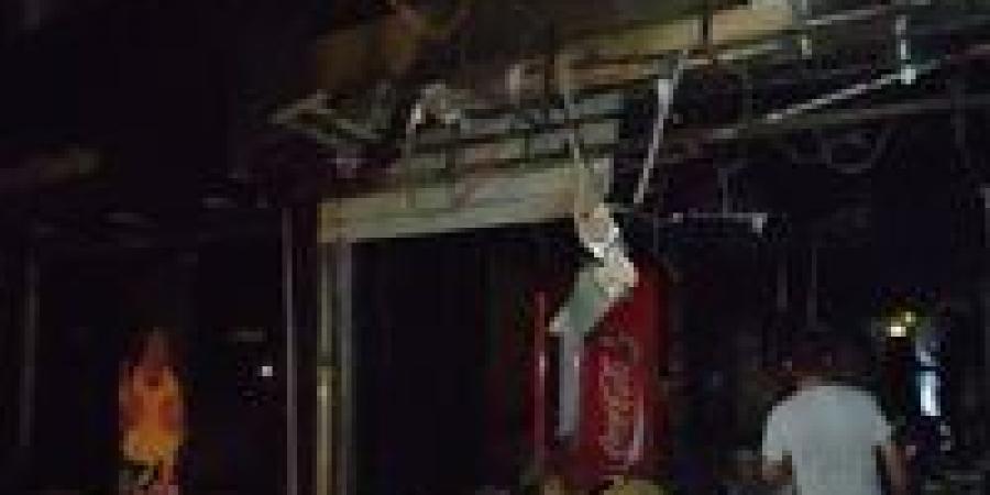 انفجار
      مفاجئ
      داخل
      محل
      ذهب
      بنجع
      حمادي..
      3
      إصابات
      باختناق