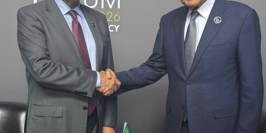 أبو
      الغيط:
      الأوضاع
      الإنسانية
      التي
      يعيشها
      ملايين
      اللاجئين
      في
      عدد
      من
      الدول
      العربية
      كارثية