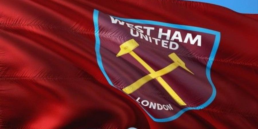 مواعيد
      مباريات
      اليوم
      الإثنين
      والقنوات
      الناقلة
      وأبرزها
      نصف
      نهائي
      دوري
      أبطال
      آسيا