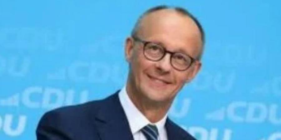 المستشار الألماني يدعو لاجتماع أمني عاجل لبحث مخاطر نقص وقود الطائرات