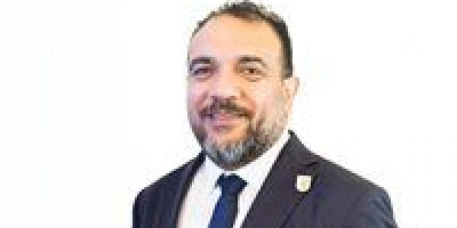 نائب
      رئيس
      اتحاد
      السلة:
      تكاليف
      حكام
      نهائي
      الكأس
      الأجانب
      كانت
      بأموال
      الأهلي
      والاتحاد