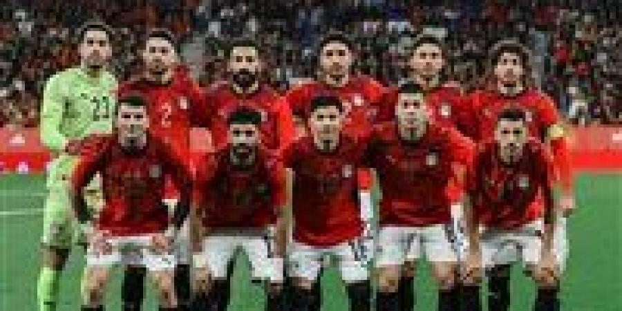 ثروت
      سويلم:
      احتفالية
      لتكريم
      حسام
      حسن
      ولاعبي
      المنتخب
      مع
      بداية
      المعسكر
      المقبل