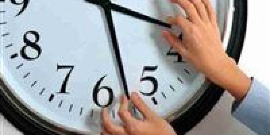 الآن..
      تطبيق
      التوقيت
      الصيفي
      وقفزة
      مفاجئة
      من
      12
      إلى
      1
      صباحًا