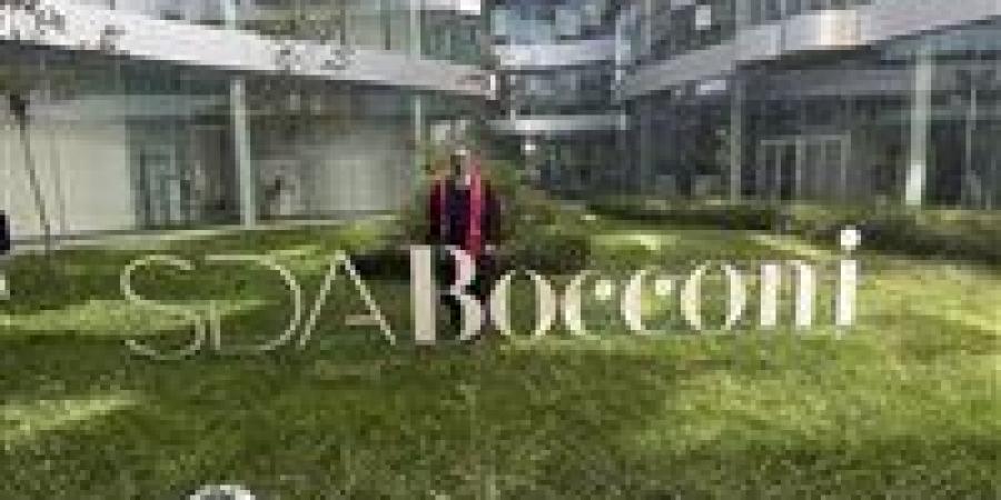 أحمد
      حسام
      عوض:
      أتممت
      بنجاح
      برنامج
      الماجستير
      التنفيذي
      في
      إدارة
      الأحداث
      الرياضية..
      وفخور
      جدًا
      إني
      قدرت
      ارفع
      اسم
      بلدي