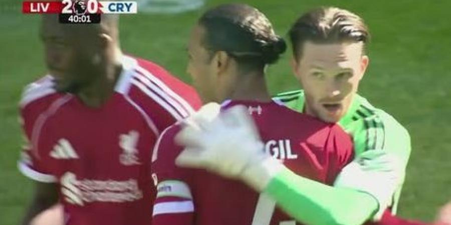 ليفربول
      ضد
      كريستال
      بالاس..
      ملخص
      اهداف
      ونتيجه
      مباراة
      ليفربول
      وكريستال
      بالاس
      في
      الدوري
      الإنجليزي
      الممتاز
      بعد
      مرور
      40
      دقيقة